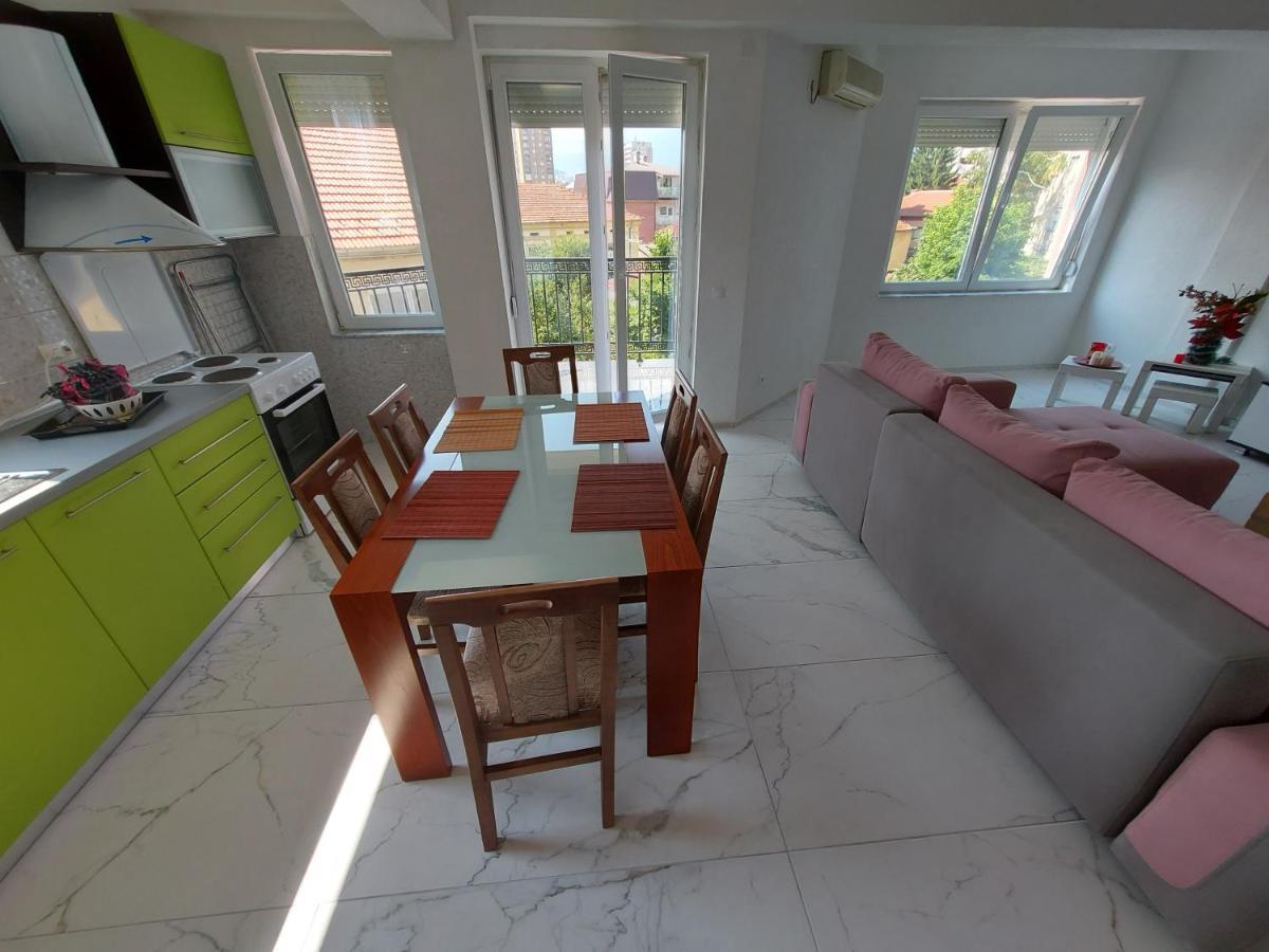 Xxl Apartments City Centar 1 Bitola Exterior photo