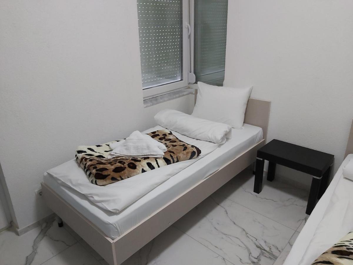 Xxl Apartments City Centar 1 Bitola Exterior photo
