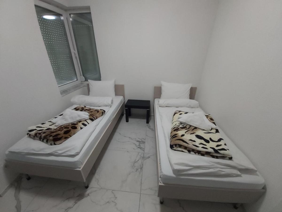 Xxl Apartments City Centar 1 Bitola Exterior photo